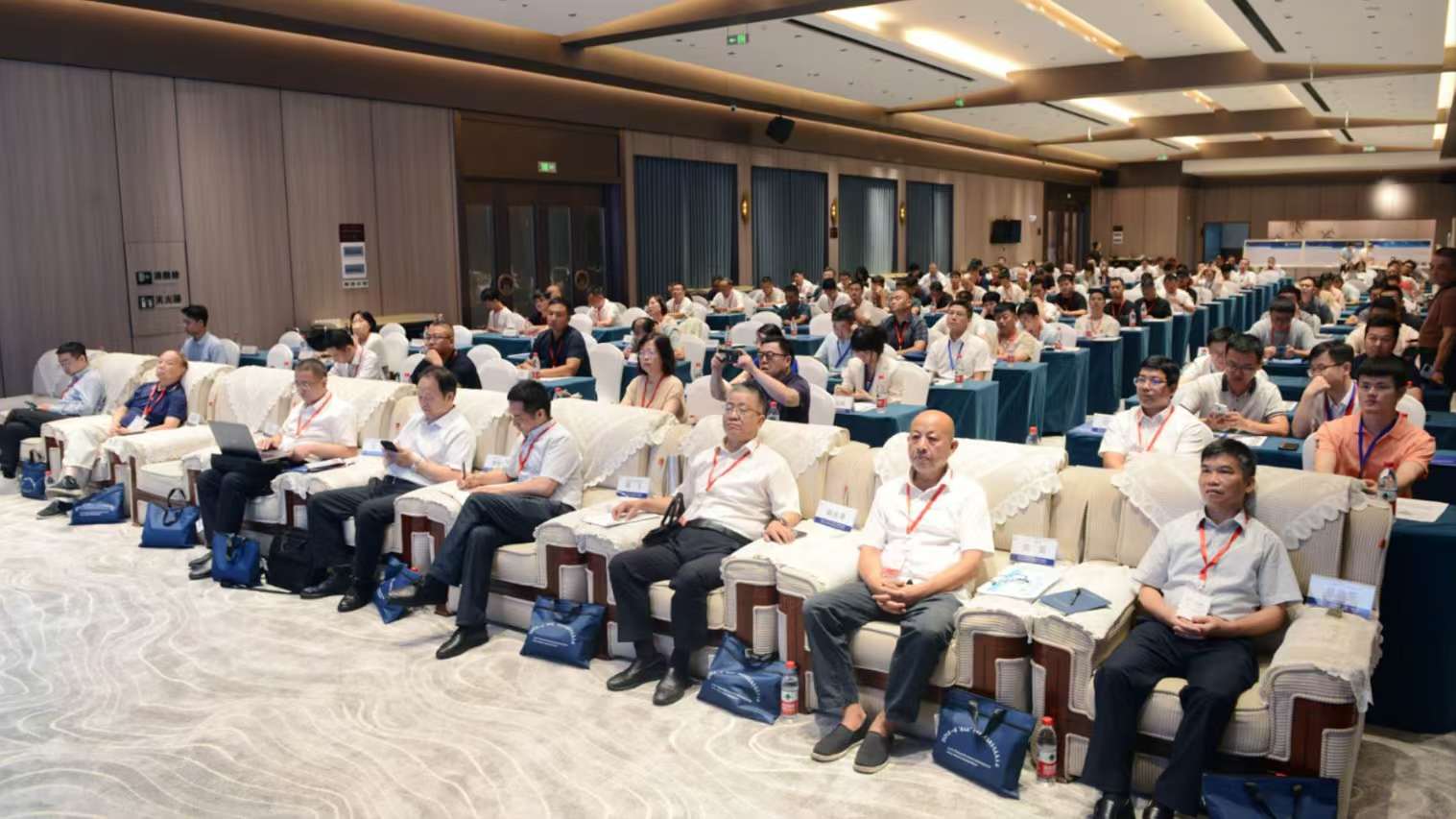 2024第一届"ng28杯"材料装备行业数字化发展论坛在湖南湘潭(ng28)胜利召开